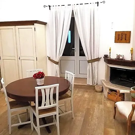 Oltre Le Mura Bed and breakfast
